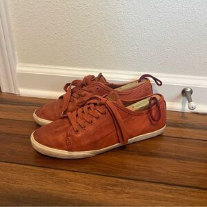 Frye Maya Leather Sneakers Tennis Shoes Low Lace-Up Orange Size 9